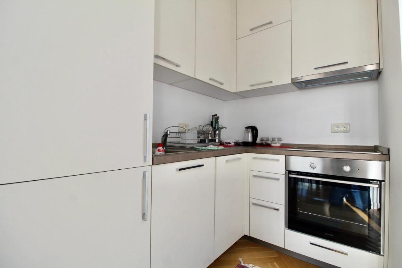2Bd New Dobrota Apt With Bay Views โกตอร์ ภายนอก รูปภาพ